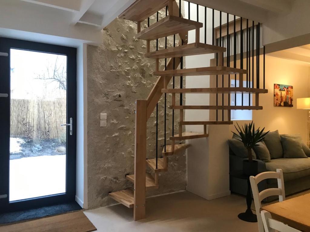 Cottage De Charme Proche De Paris Fontenay-en-Parisis Εξωτερικό φωτογραφία